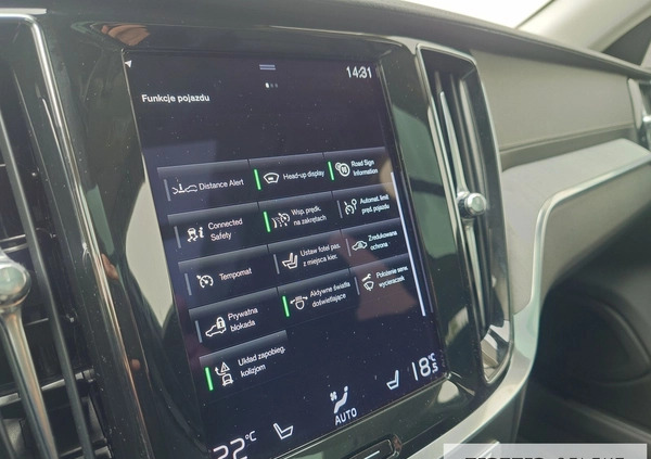 Volvo V60 cena 174900 przebieg: 92665, rok produkcji 2021 z Sulmierzyce małe 781